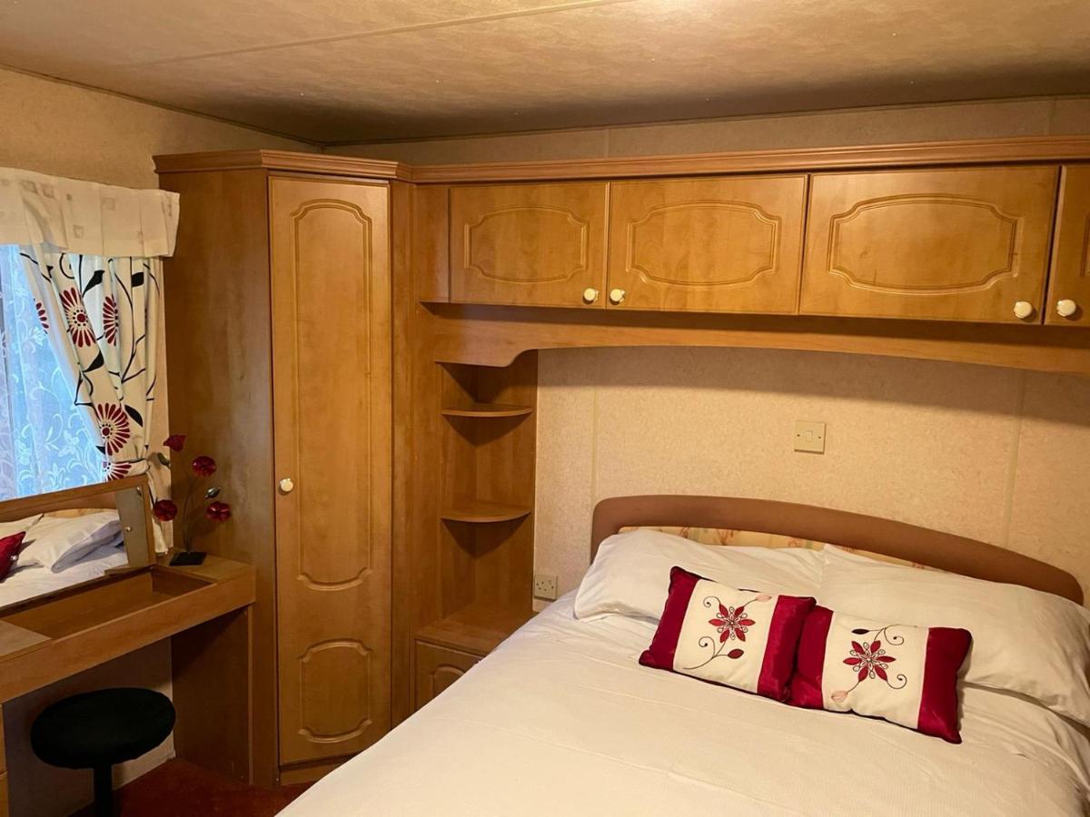 达农38 Glenfinart Caravan Park别墅 外观 照片