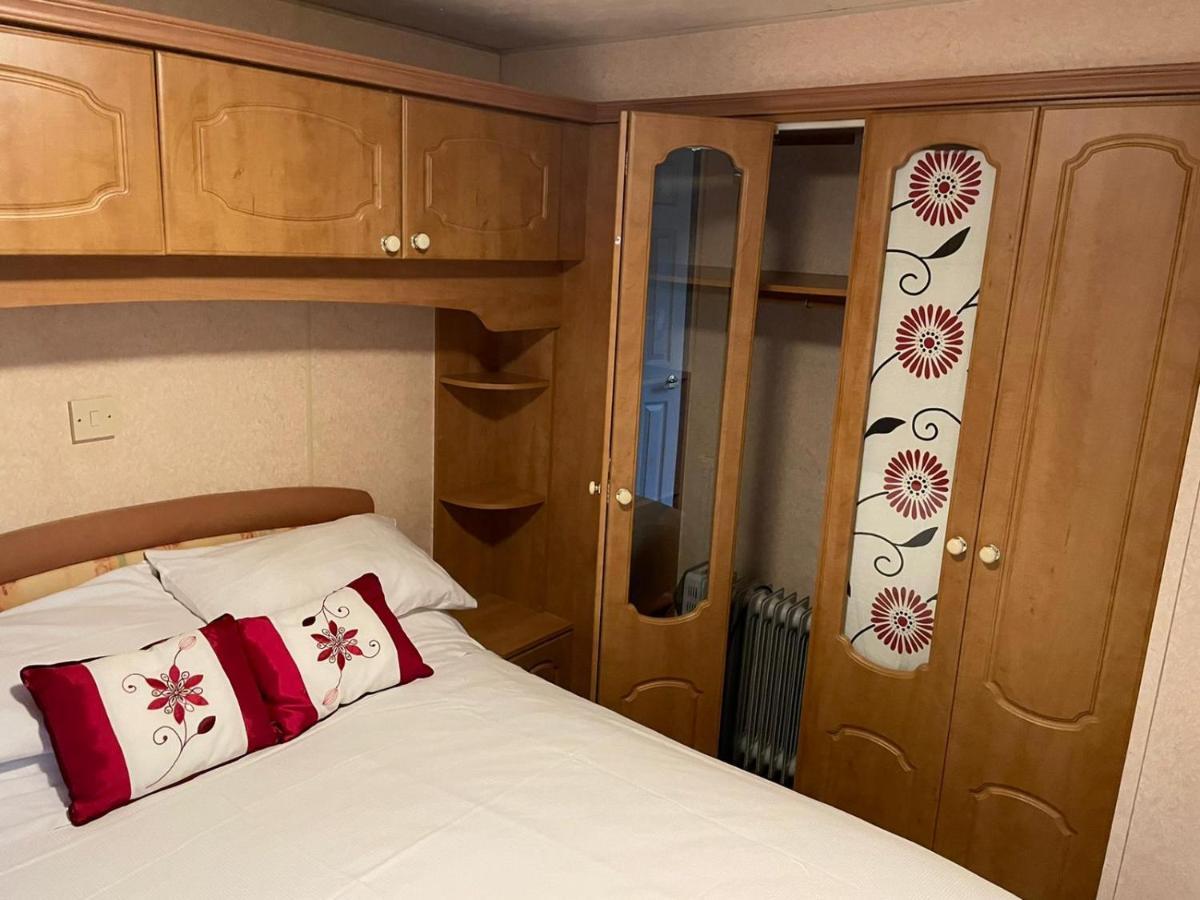 达农38 Glenfinart Caravan Park别墅 外观 照片